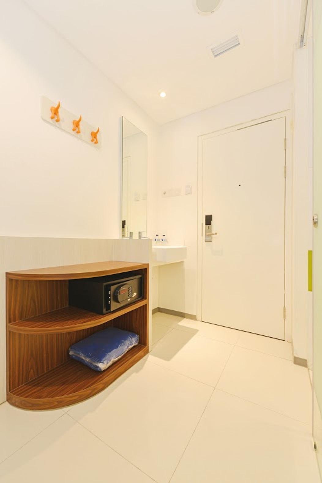 Pop! Hotel Pasar Baru Джакарта Экстерьер фото