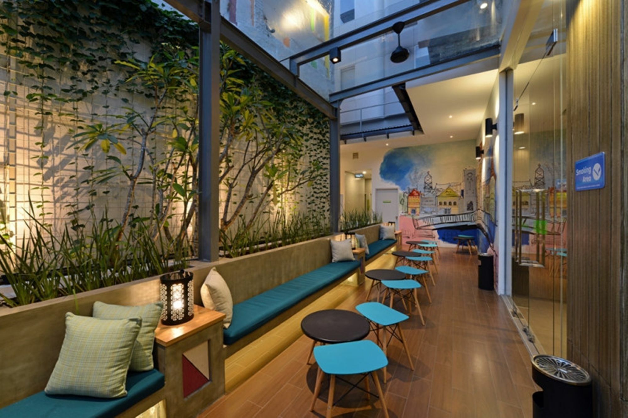 Pop! Hotel Pasar Baru Джакарта Экстерьер фото