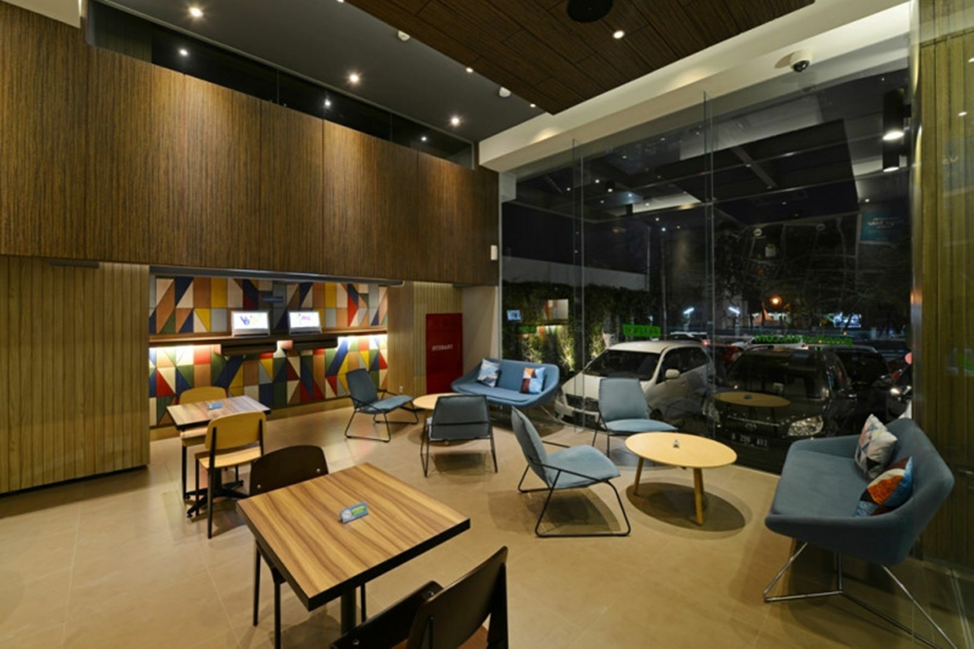 Pop! Hotel Pasar Baru Джакарта Экстерьер фото