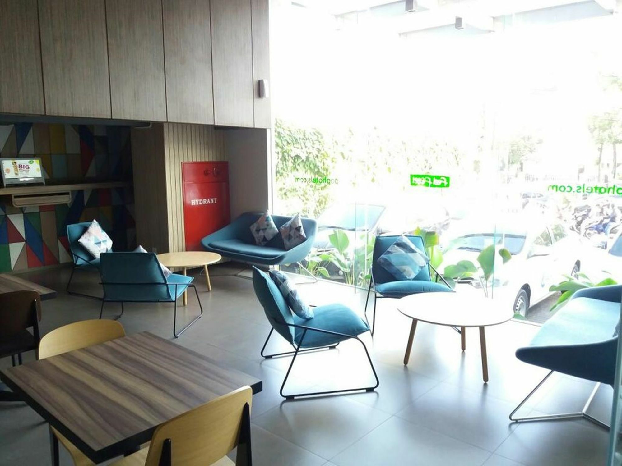 Pop! Hotel Pasar Baru Джакарта Экстерьер фото