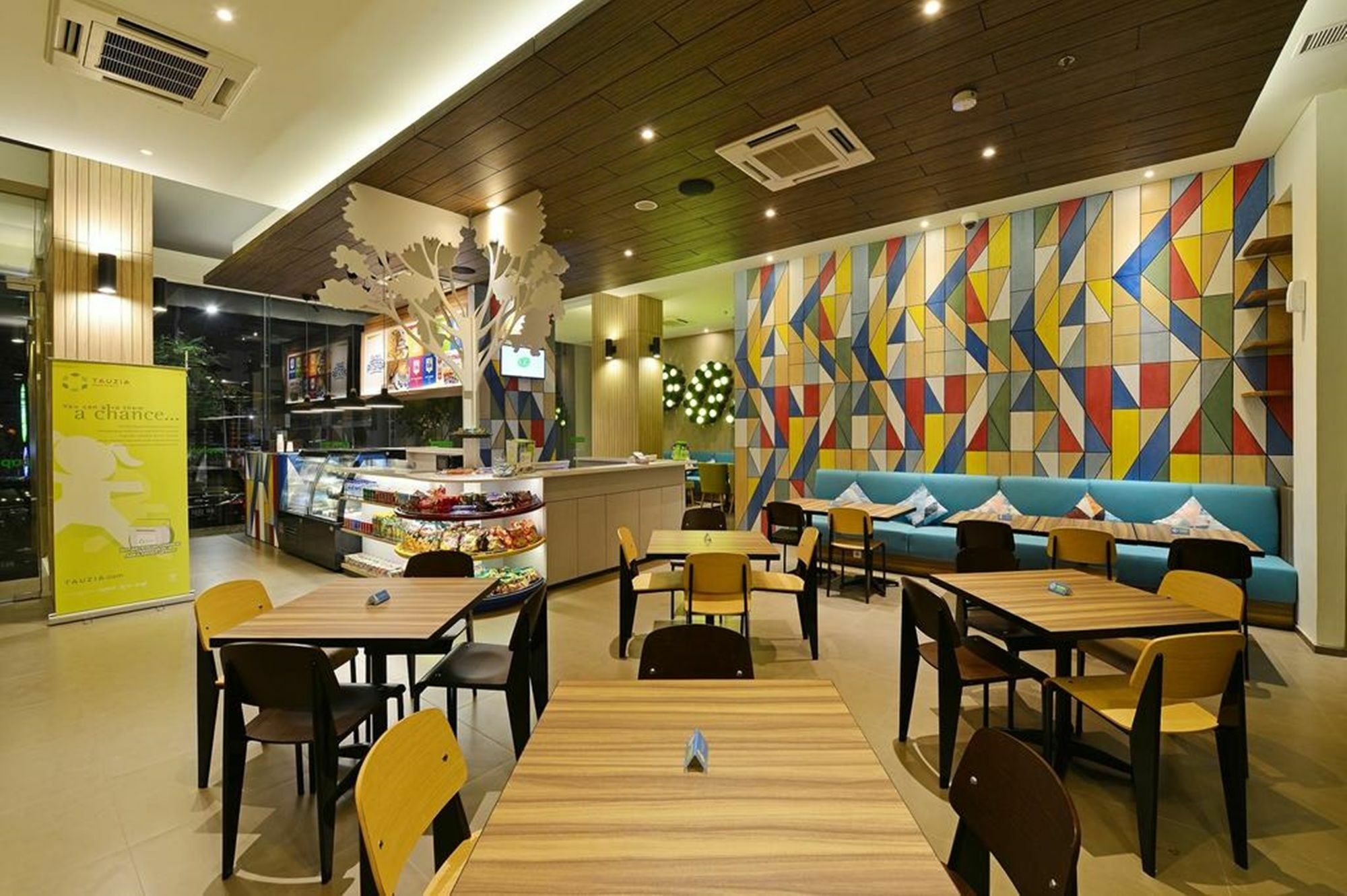 Pop! Hotel Pasar Baru Джакарта Экстерьер фото