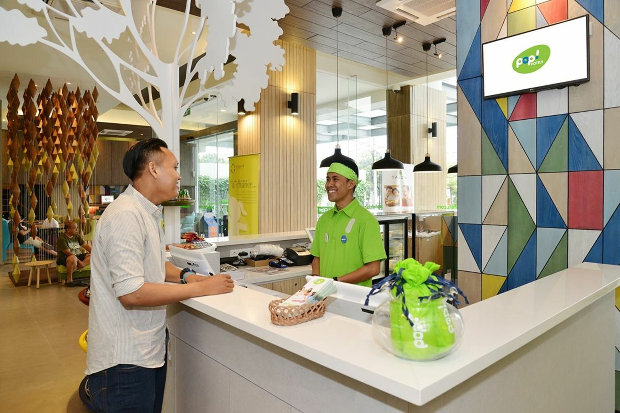 Pop! Hotel Pasar Baru Джакарта Экстерьер фото